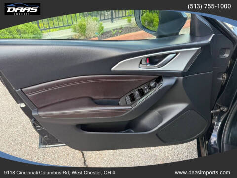 2018 Mazda MAZDA3 Touring