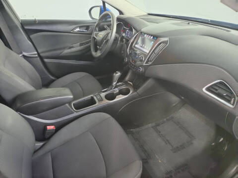 2017 Chevrolet Cruze LT Auto
