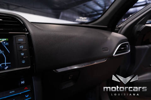 2018 Jaguar F-PACE 25t Premium