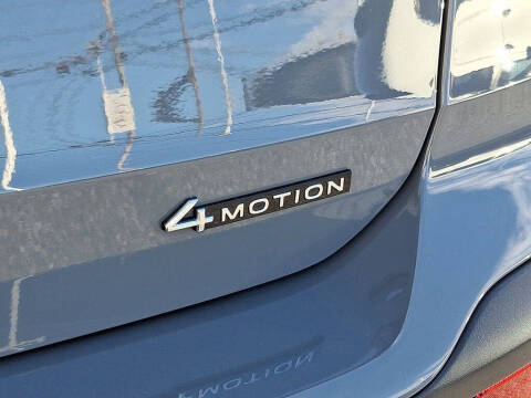 2022 Volkswagen Taos SE 4Motion