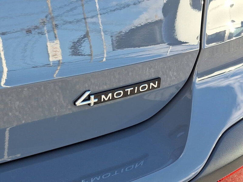 2022 Volkswagen Taos SE 4Motion