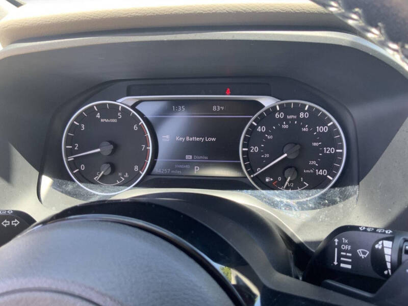 2022 Nissan Rogue SL