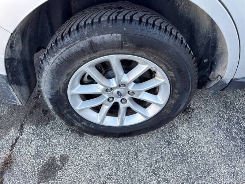 2013 Ford Edge SE