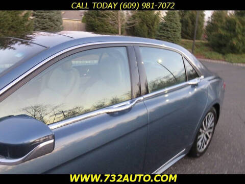 2018 Lincoln Continental Select