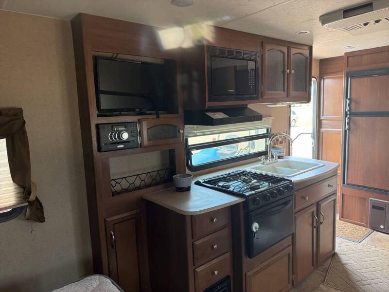 2015 Coachman Freedom Express