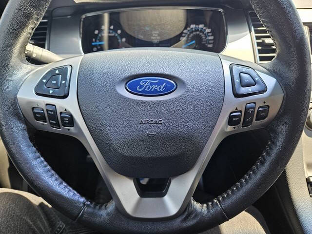 2019 Ford Taurus SEL