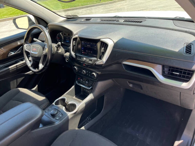 2020 GMC Terrain SLE
