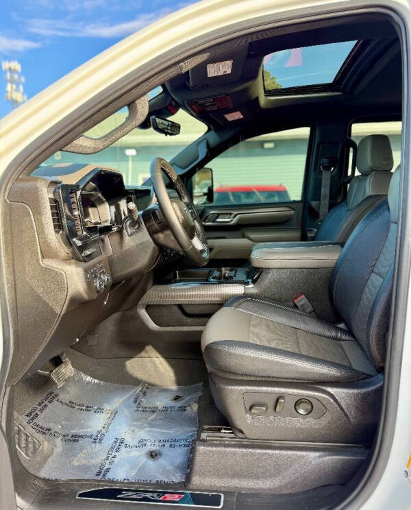 2024 Chevrolet Silverado 2500HD ZR2