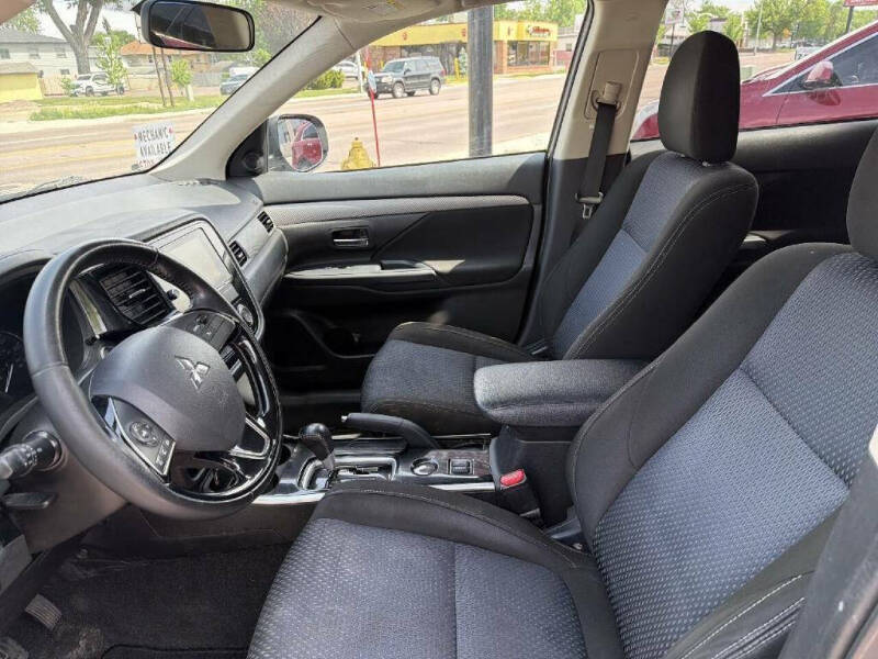2018 Mitsubishi Outlander SE