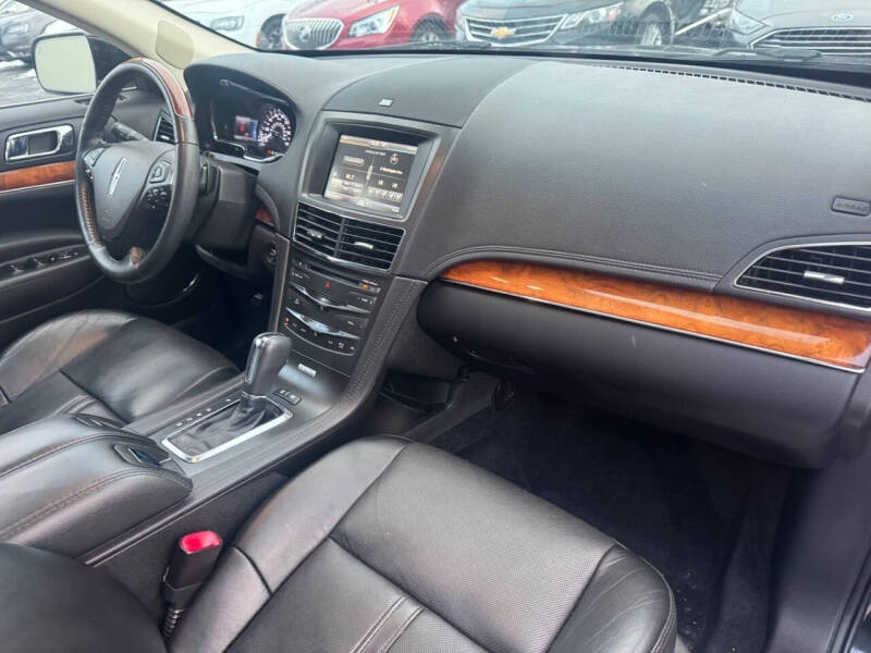 2014 Lincoln MKT Ecoboost