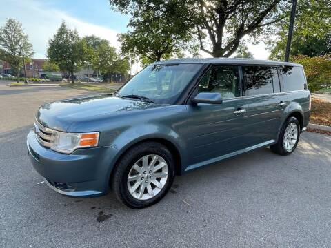 2010 Ford Flex for sale at Suburban Auto Sales LLC in Madison Heights MI
