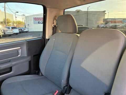 2016 RAM 1500 Express