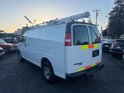 2013 Chevrolet Express 2500