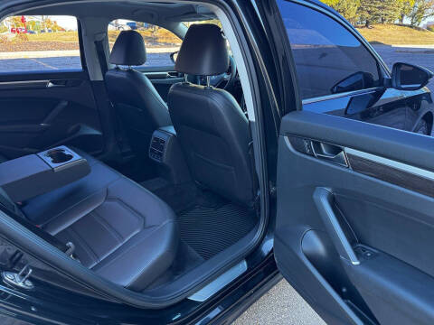 2016 Volkswagen Passat 1.8T SE