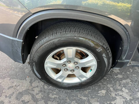 2011 GMC Acadia SLE