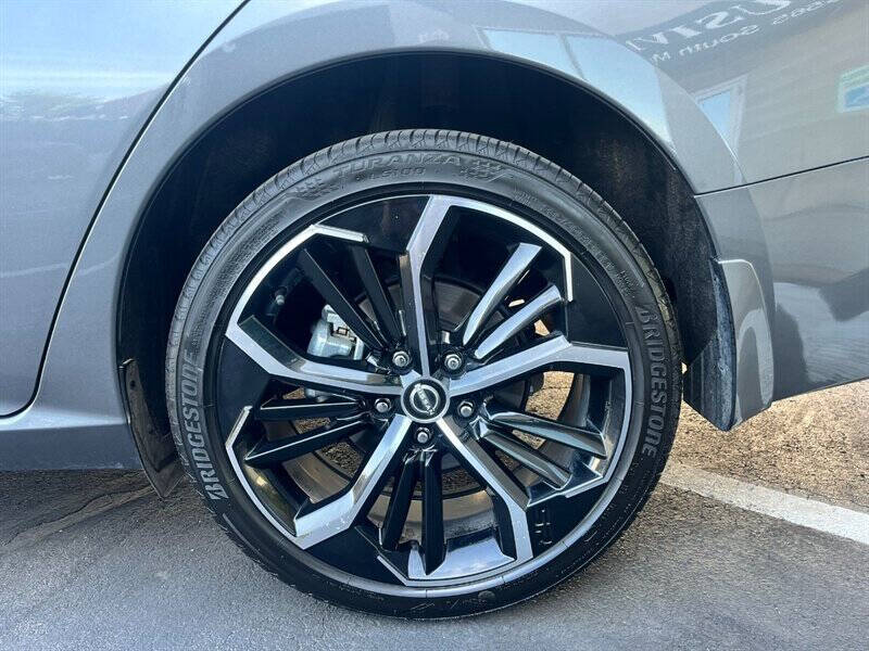 2024 Nissan Altima 2.5 SR