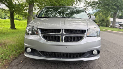 2016 Dodge Grand Caravan SXT Plus
