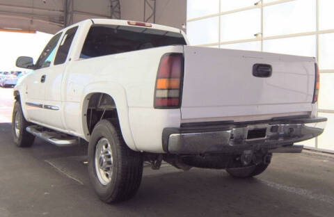 2005 GMC Sierra 2500HD