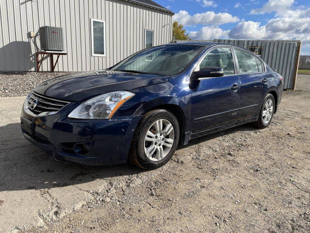 2012 Nissan Altima for sale at Twin Cities Auctions in Elk River, MN