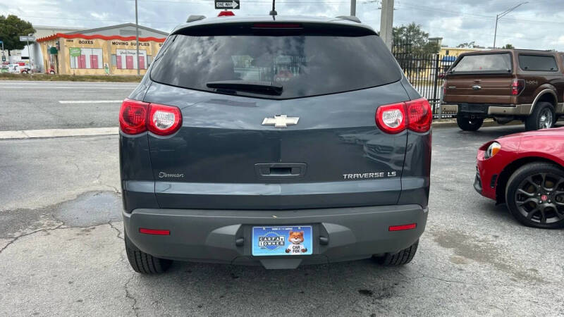 2012 Chevrolet Traverse LS