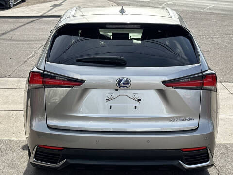 2021 Lexus NX 300h