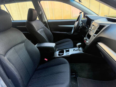 2012 Subaru Outback 2.5i