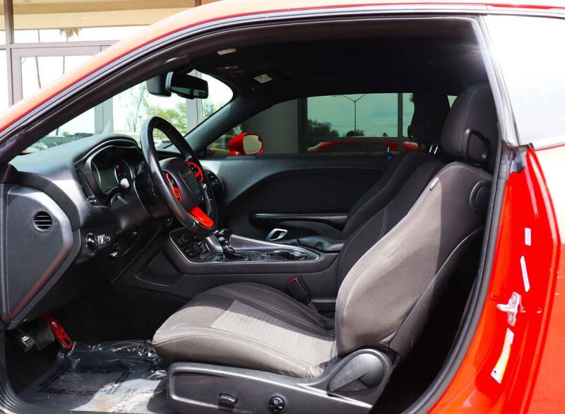 2018 Dodge Challenger SXT