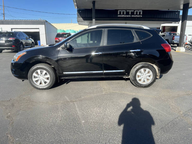 2015 Nissan Rogue Select S's photo