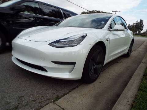 2020 Tesla Model 3 Standard Range Plus