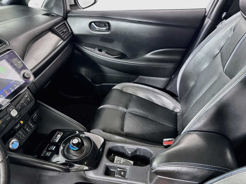 2020 Nissan LEAF SL PLUS
