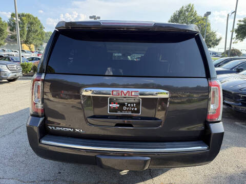 2017 GMC Yukon XL Denali