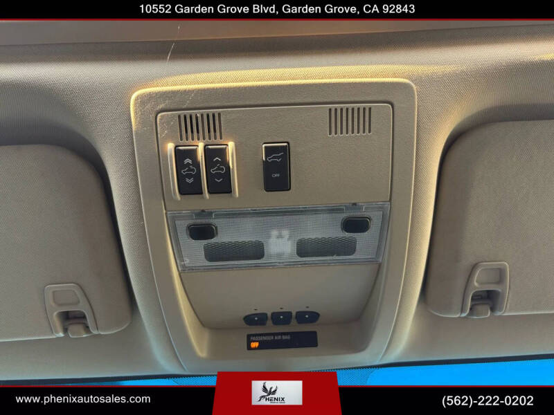 2012 Chevrolet Suburban LTZ