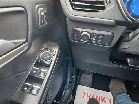 2021 Ford Escape Titanium