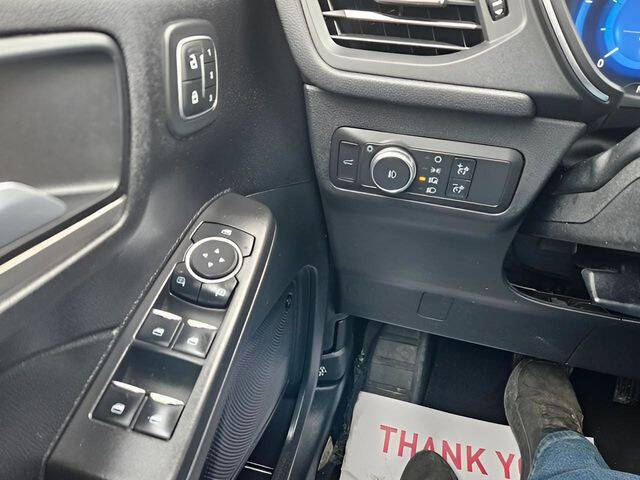 2021 Ford Escape Titanium