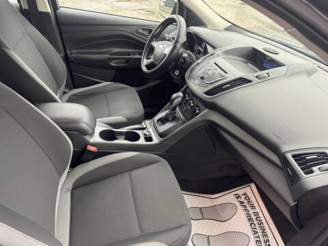 2014 Ford Escape S