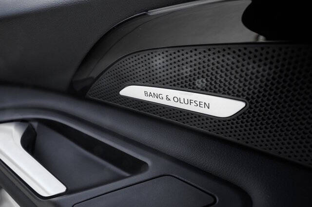 2025 Audi Q5 quattro Premium Plus TFSI