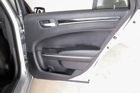 2021 Chrysler 300 S V6