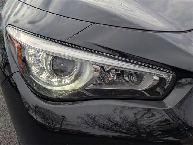 2022 Infiniti Q50 Luxe