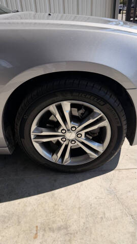 2014 Dodge Charger V6