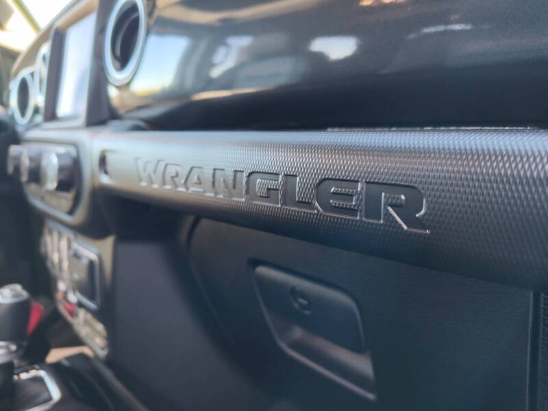 2023 Jeep Wrangler Rubicon 392