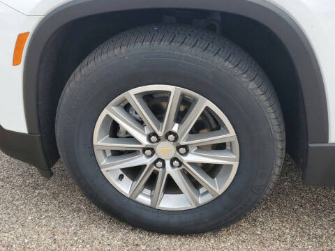 2022 Chevrolet Traverse LT Cloth