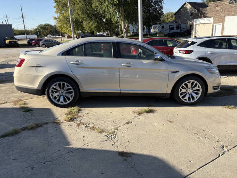 2018 Ford Taurus Limited