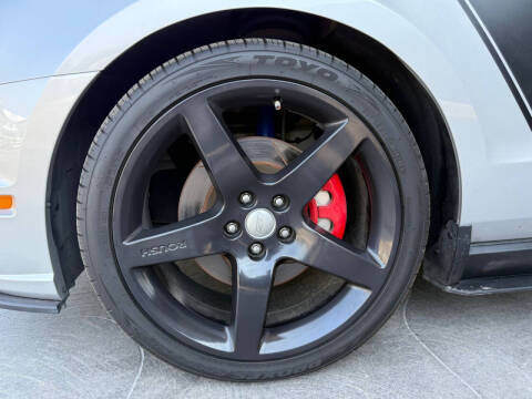 2012 Ford Mustang GT Premium