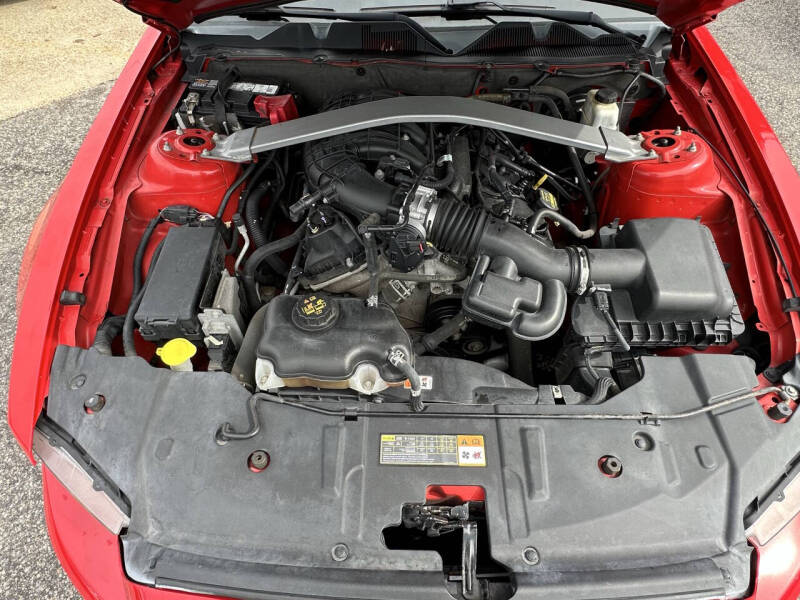 2013 Ford Mustang V6