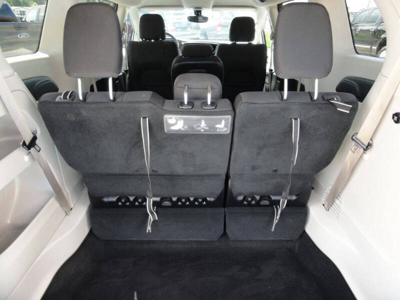 2017 Chrysler Pacifica LX