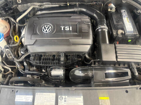 2015 Volkswagen Passat 1.8T Wolfsburg Edition