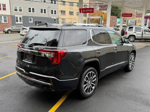 2020 GMC Acadia Denali