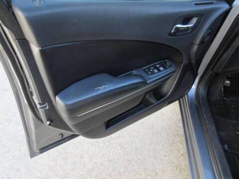 2012 Dodge Charger SE