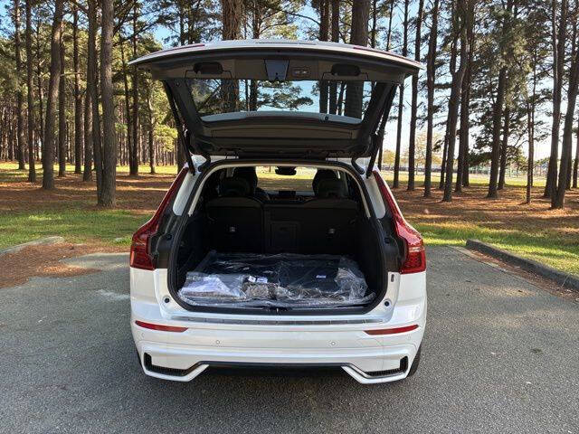 2026 Volvo XC60 B5 Ultra