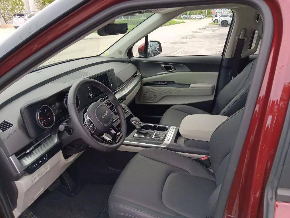 2024 Kia Carnival for sale at The Rock Fleet MGMT LLC in Naples, FL